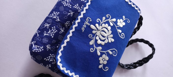 Folklorní kabelka střední-modrá